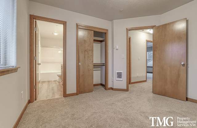 Brand New Construction 2 Story Duplex in Washougal! photos photos