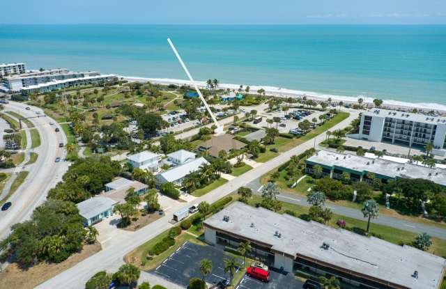 905 Live Oak Road - 905 Live Oak Road, Vero Beach, FL 32963