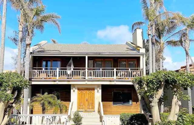 Luxe 3-Bedroom, 3-Bath Beach Home in Encinitas – w Furnished Option! Showing Today! photos photos