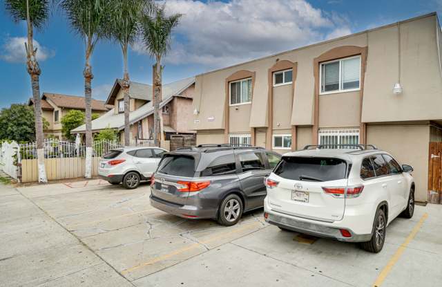 Heights Haven | Central San Diego Apartments Near El Cajon Blvd! photos photos