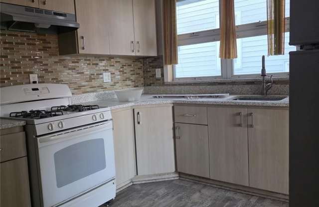 13-03 154th Street - 13-03 154th Street, Queens, NY 11357