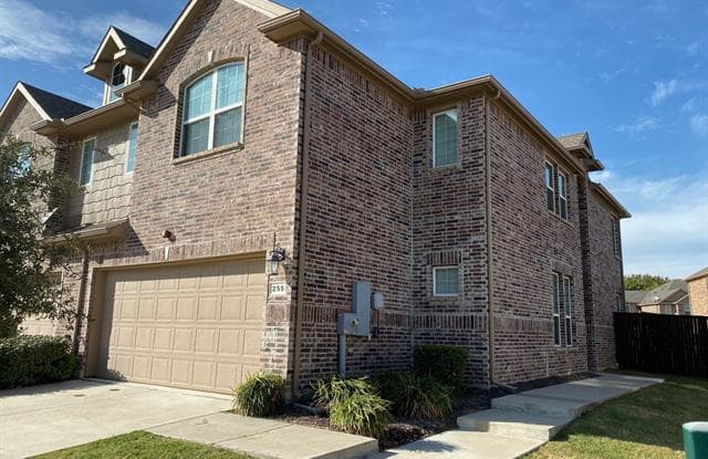 255 Sherburne Street - 255 Sherburne Street, Lewisville, TX 75067