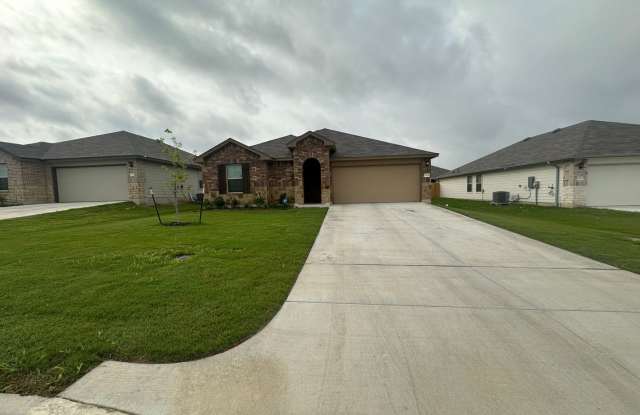 Charming 3 Bed 2 Bath House in Lorena photos photos