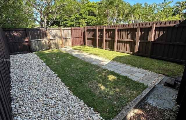 141 NE 14th St photos photos 141 NE 14th St photos photos