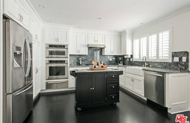 1578 Palisades Dr Gallery 4
