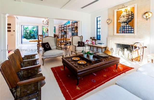 255 PALM AVENUE Gallery 4