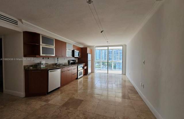 145 SE 25th Rd unit 804 (A11692438) - 145 Southeast 25th Road, Miami, FL 33129