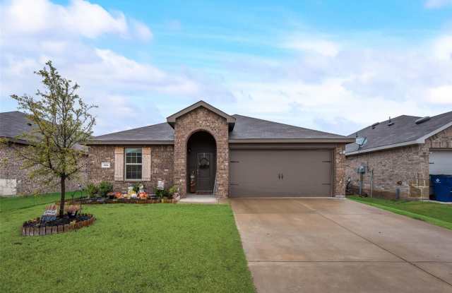 Charming four bedroom, open concept home. Nice walkable neighborhood! photos photos