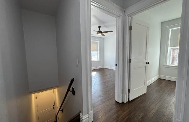 5009-5011 South Broadway Street - 5011A photos photos