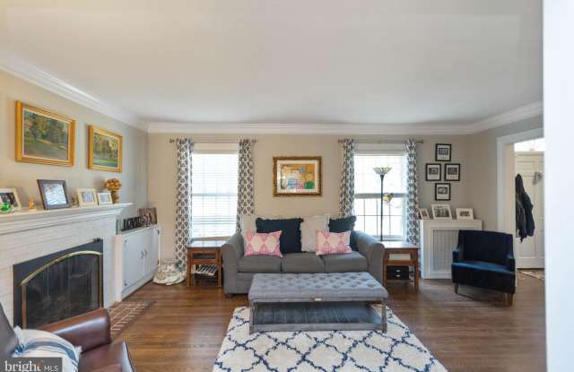 6301 BLENHEIM ROAD Gallery 4