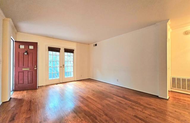2641 S WALTER REED DRIVE S Gallery 2