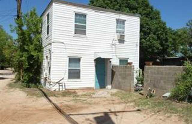 1 bedroom near ACU - 609 East North 16th Street, Abilene, TX 79601 1 bedroom near ACU - 609 East North 16th Street, Abilene, TX 79601