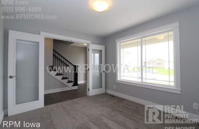 5374 Destiny Drive Gallery 2