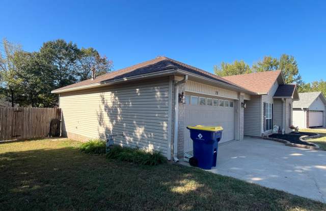 Nice 3 Bedroom 2 Bathroom House Located at 20 Violet Cove in Cabot, Arkansas, Covering Approximately 1267 Square Feet and is Located in a Cul-De-Sac Gallery 3