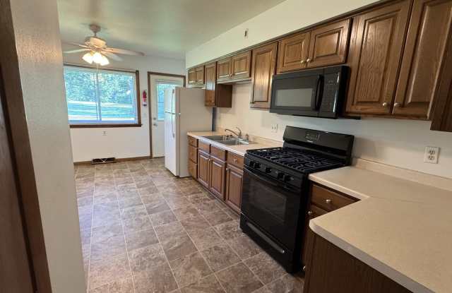 37 West Klubertanz Drive photos photos