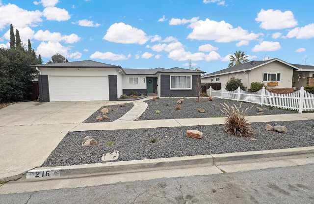 REMODELED 3 Bed 2 Bath Gorgeous home in Pittsburg photos photos