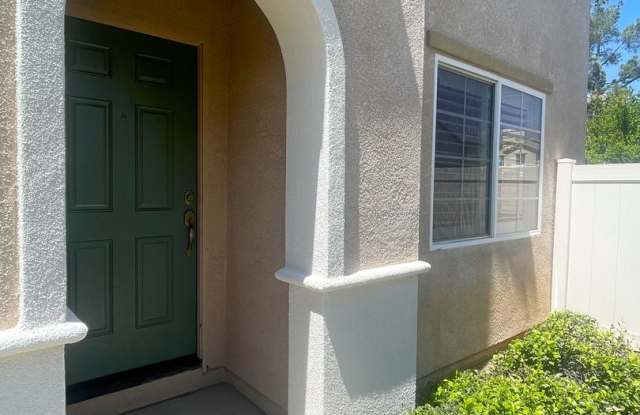 Beautiful 3 bed 2.5 bath in Beaumont, Ca. Gallery 3