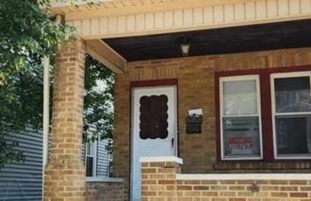 856 QUINTON AVENUE Gallery 2