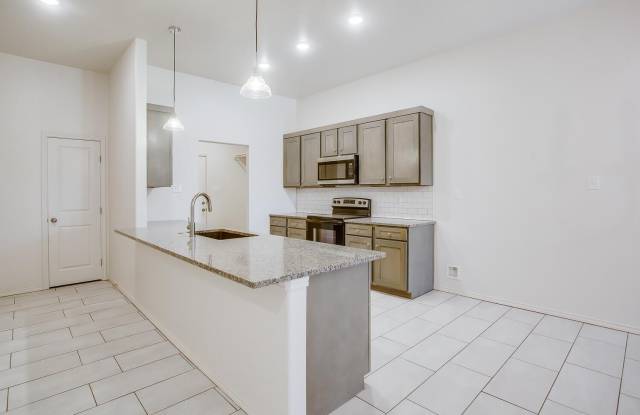 1708 Corpus Avenue photos photos