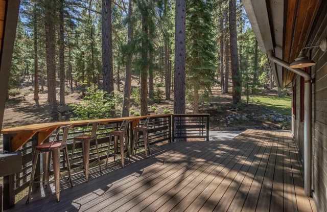 15107 Berkshire Circle Gallery 2