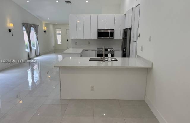 1133 Alexander Bend, Weston, FL 33327 - 1633 Gallery 3