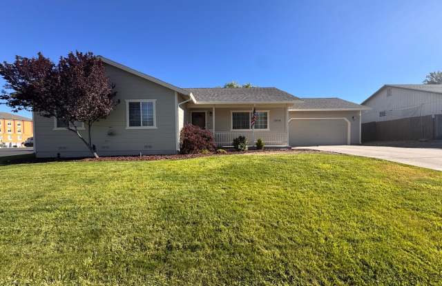 1070 ASHLEY WAY - 1070 Ashley Way, Susanville, CA 96130