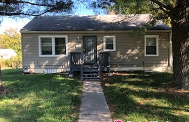 5703 Chestnut Avenue - 5703 Chestnut Avenue, Kansas City, MO 64130