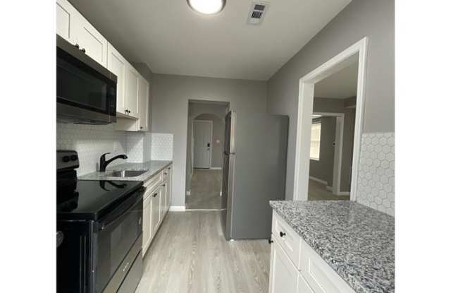 699 Whitmore Avenue photos photos