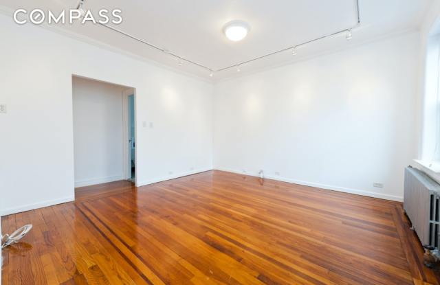 26-08 14th Street Gallery 2