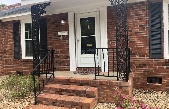 3756 Dresden Dr E - 3756 East Dresden Drive, Charlotte, NC 28205