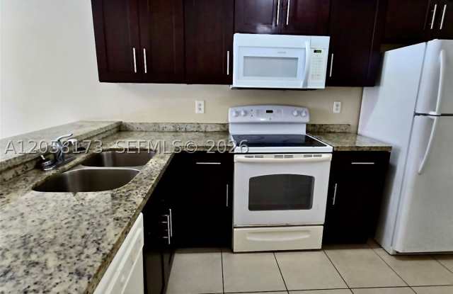 3724 NW 115th Ave photos photos