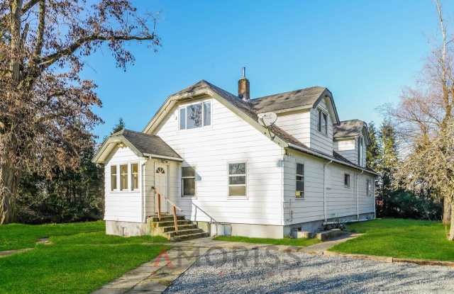 Spacious, clean, updated home ready now! photos photos