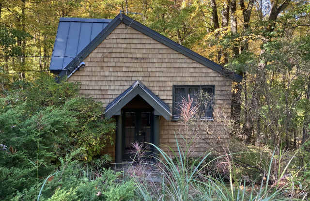 302 Old Branchville Road Gallery 1