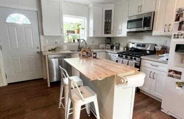 6619 Daryn Drive unit: 1/2 photos photos 6619 Daryn Drive unit: 1/2 photos photos