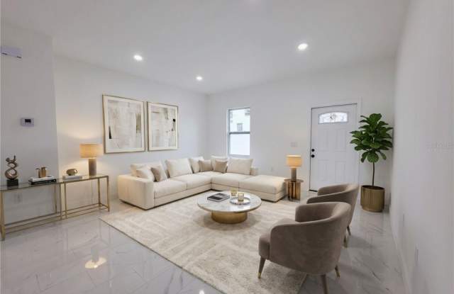 1098 HAMMACHER Avenue SW Gallery 4