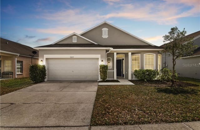 5825 LAKE CHAMPLAIN DRIVE - 5825 Lake Champlain Drive, Orlando, FL 32829