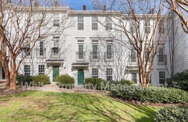 13810 Hill Street photos photos