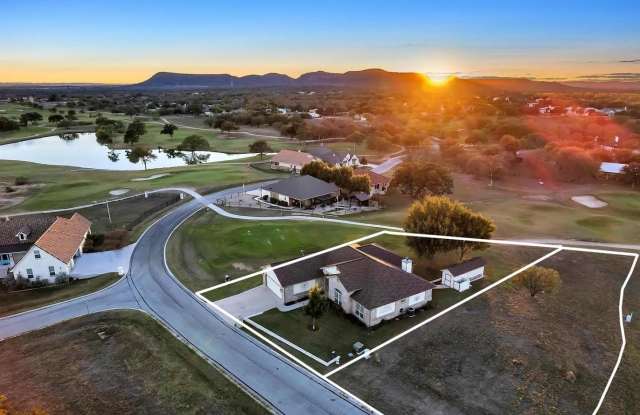 114 Friends Wood Avenue - 114 Friend's Wood Avenue, Kingsland, TX 78639