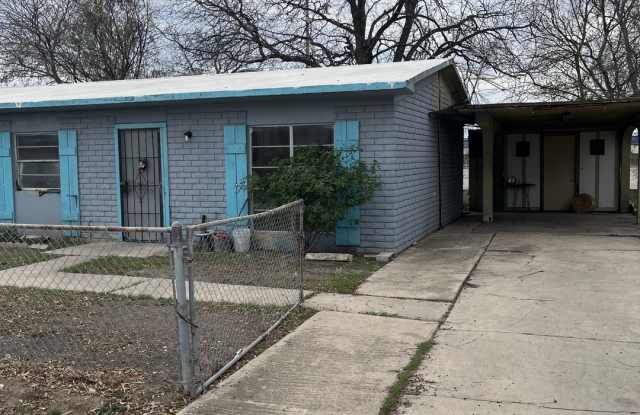 1727 Arboleda photos photos