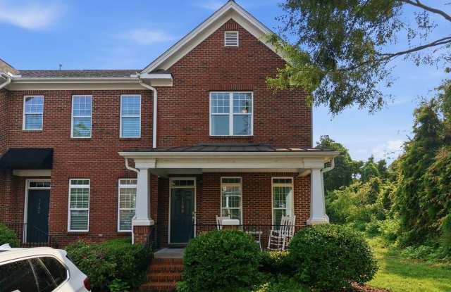 Fully Furnished Option Available | Modern End-Unit Townhome | Prime Raleigh Location photos photos Fully Furnished Option Available | Modern End-Unit Townhome | Prime Raleigh Location photos photos
