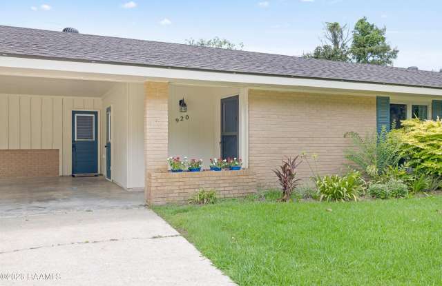920 Marilyn Drive photos photos