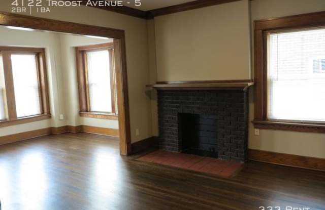 4122 Troost Avenue Gallery 4