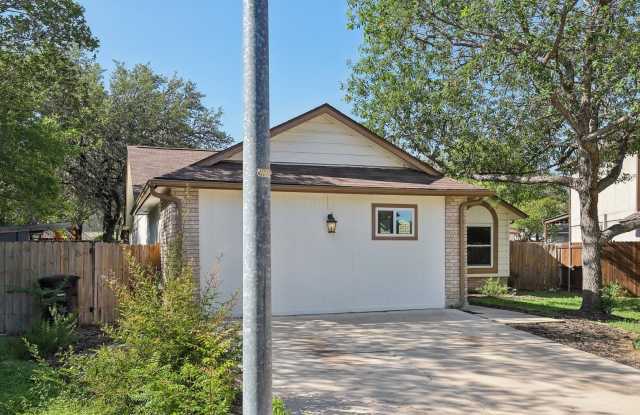 13802 LAUREL HOLLOW DR Gallery 4