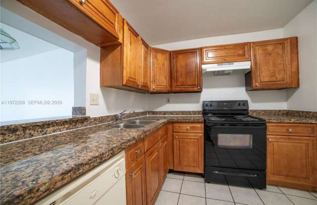 251 Southeast 6th Avenue photos photos