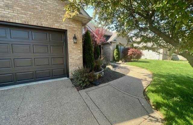 8933 Shadow Ridge Drive Gallery 3