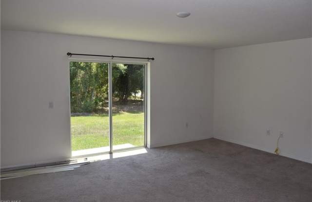4795 Lacoco St Gallery 4