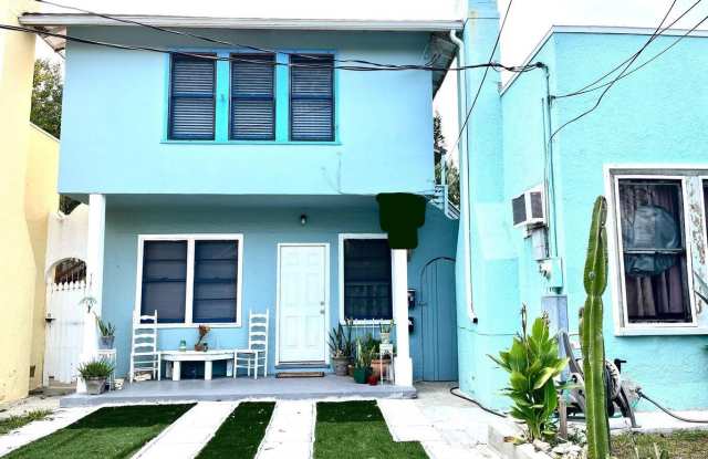 311 N Oleander Avenue photos photos