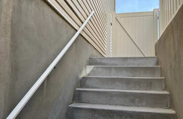 4348 North Maple Drive photos photos