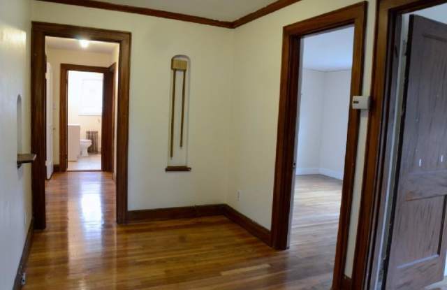 36 Colwell Ave. Gallery 3