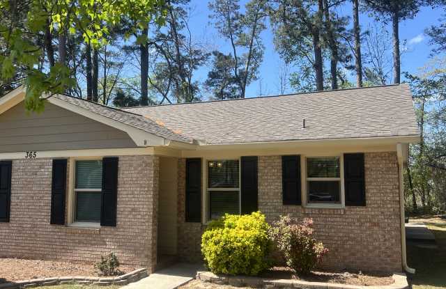 365 Wrenfield Road photos photos